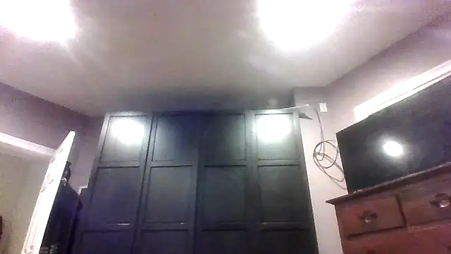 burby79 online show from July 5, 3:13 am