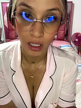 KIMBERLYPULIDO online show from December 4, 4:22 am