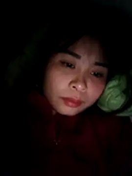 Snapshot of Squirrel-Pear chatting on November 16, 1:39 pm Squirrel-Pear online show from November 16, 1:39 pm