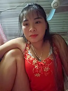 Snapshot of Squirrel-Pear chatting on November 17, 2:45 pm Squirrel-Pear online show from November 17, 2:45 pm