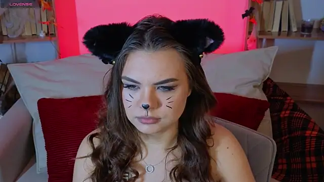 Snapshot of Miss_Delia chatting on October 22, 11:59 pm Miss Delia online show from October 22, 11:59 pm