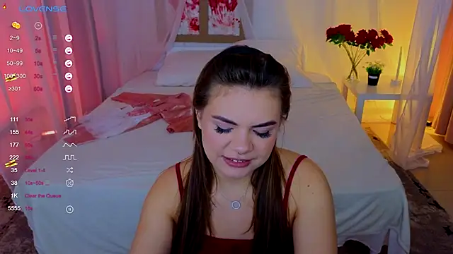 Snapshot of Miss_Delia chatting on October 30, 2:24 am Miss Delia online show from October 30, 2:24 am