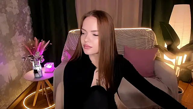 Snapshot of MelissaBell_ chatting on November 5, 2:33 am MelissaBell online show from November 5, 2:33 am