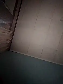 Snapshot of Loveyoudearxq chatting on December 1, 12:26 am Loveyoudearxq online show from December 1, 12:26 am