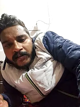 rahulsexyb online show from December 1, 6:24 pm