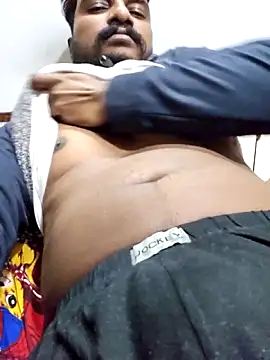 rahulsexyb online show from December 2, 8:59 pm