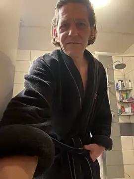 kon77777 online show from November 17, 3:34 am