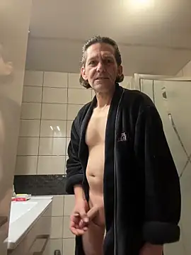 kon77777 online show from November 18, 3:23 am