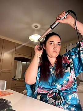 Snapshot of YourFrenchFeliciexo chatting on October 31, 6:20 pm YourFrenchFeliciexo online show from October 31, 6:20 pm