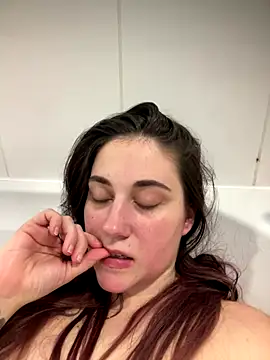 YourFrenchFeliciexo online show from November 28, 7:05 pm