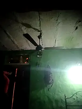 Snapshot of NEXIQRAN chatting on December 5, 4:58 pm NEXIQRAN online show from December 5, 4:58 pm