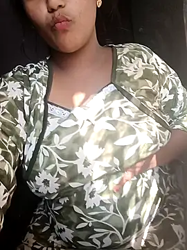 Snapshot of kannada-kavya chatting on November 15, 8:44 am kannada-kavya online show from November 15, 8:44 am