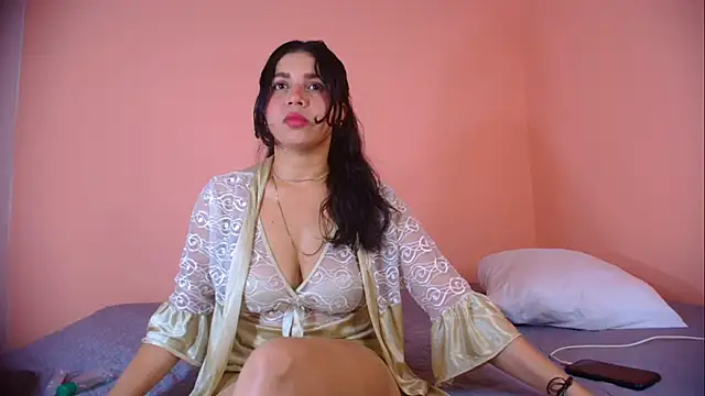 Snapshot of Cleo_Sexy1 chatting on October 18, 5:03 pm Cleo Sexy1 online show from October 18, 5:03 pm