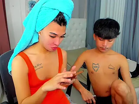 hardcocktwink online show from November 8, 4:40 pm