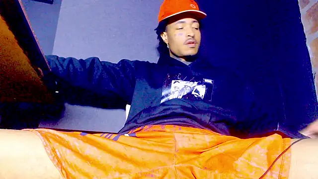 Anaconda larga online show from February 20, 2:50 pm