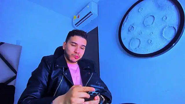 mike 257 online show from January 8, 11:56 am