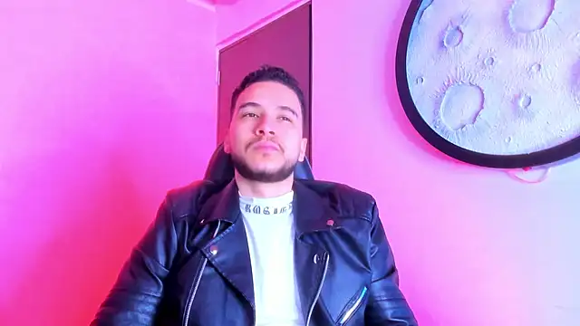 mike 257 online show from March 31, 11:32 am