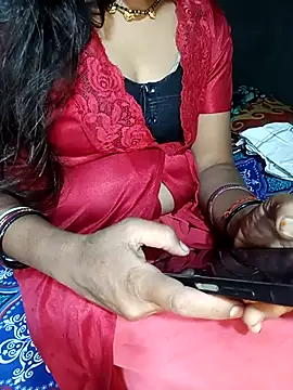 Snapshot of Hot_cauple_indian chatting on May 15, 4:58 pm Hot cauple indian online show from May 15, 4:58 pm
