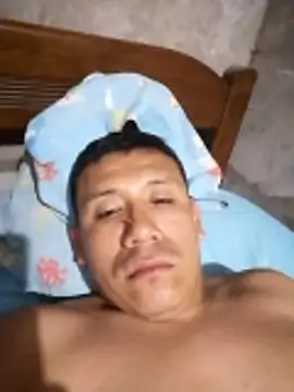 Snapshot of Juan199134 chatting on March 3, 6:41 am Juan199134 online show from March 3, 6:41 am