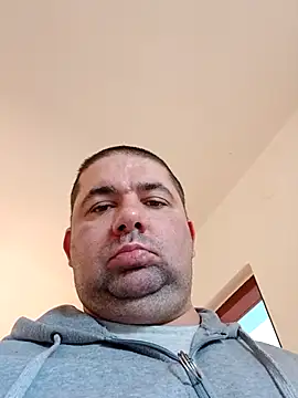 Snapshot of marek2355 chatting on October 20, 11:54 am marek2355 online show from October 20, 11:54 am