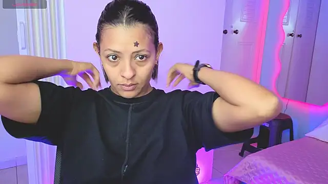 Aria Russo online show from March 28, 2:49 pm