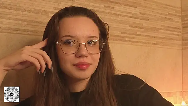 Snapshot of FabiolaCowing chatting on October 29, 6:09 pm FabiolaCowing online show from October 29, 6:09 pm