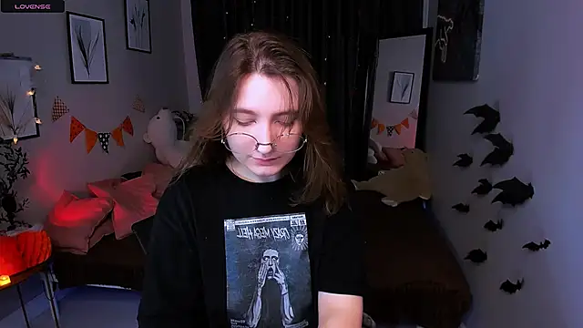 Snapshot of fairy_tara chatting on October 25, 6:10 am fairy tara online show from October 25, 6:10 am