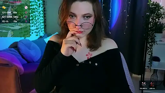 Snapshot of fairy_tara chatting on June 12, 11:03 pm fairy tara online show from June 12, 11:03 pm