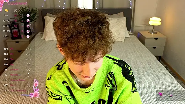 crisp1n online show from February 26, 9:30 am