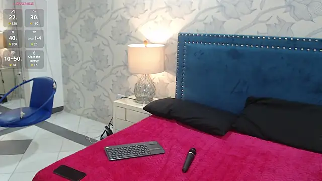 Snapshot of Rachellparker_ chatting on December 4, 11:30 am Rachellparker online show from December 4, 11:30 am