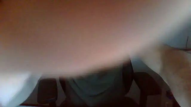 Snapshot of topg84 chatting on June 15, 5:37 pm topg84 online show from June 15, 5:37 pm