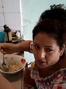 chikis12  online show from November 29, 7:50 pm