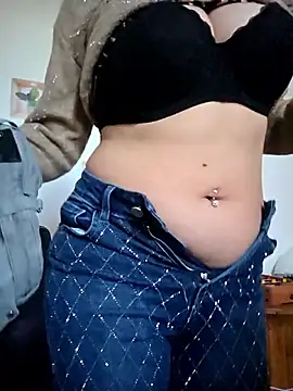 Snapshot of lasexycoquine59 chatting on January 16, 8:18 am lasexycoquine59 online show from January 16, 8:18 am