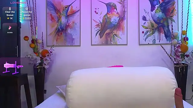 Snapshot of Scarlet_desiree chatting on November 10, 2:38 pm Scarlet desiree online show from November 10, 2:38 pm