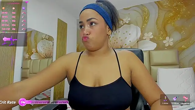 Snapshot of NahomiWalker_ chatting on November 18, 7:18 pm NahomiWalker online show from November 18, 7:18 pm