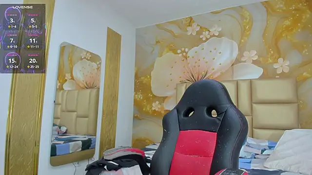 NahomiWalker  online show from February 26, 8:41 pm