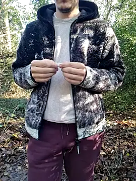 Snapshot of bbyxklaus chatting on November 21, 12:59 pm bbyxklaus online show from November 21, 12:59 pm