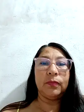 Snapshot of Brilly69 chatting on October 21, 12:33 am Brilly69 online show from October 21, 12:33 am