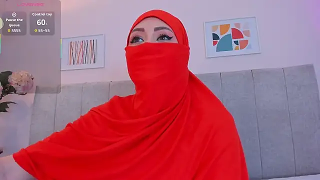 fatiima  online show from December 16, 7:08 pm