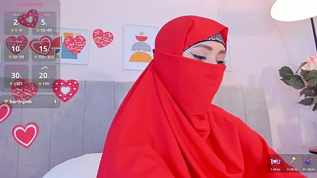 fatiima  online show from February 14, 7:10 pm