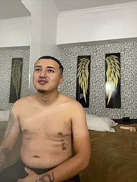 Snapshot of Demon_foxes chatting on November 12, 7:13 pm Demon foxes online show from November 12, 7:13 pm