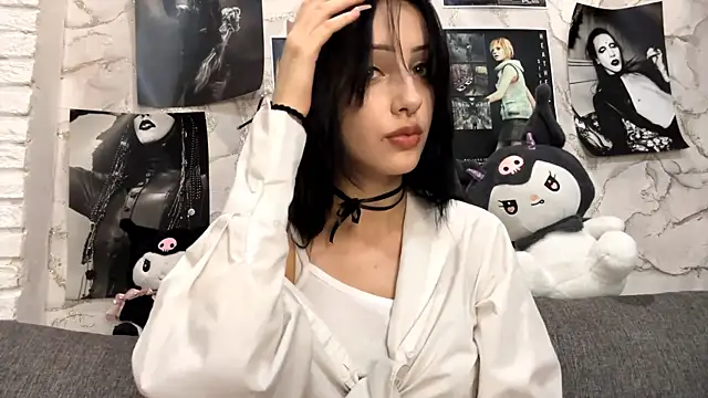 Snapshot of ForeTiff chatting on October 23, 7:12 pm ForeTiff online show from October 23, 7:12 pm