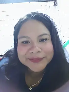 Snapshot of celeste122595 chatting on June 29, 1:00 pm celeste122595 online show from June 29, 1:00 pm