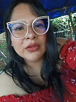 Snapshot of celeste122595 chatting on July 5, 9:11 pm celeste122595 online show from July 5, 9:11 pm