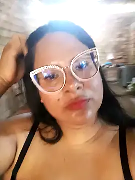 Snapshot of celeste122595 chatting on July 11, 5:48 pm celeste122595 online show from July 11, 5:48 pm