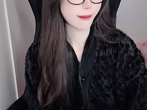 Snapshot of -Alicee- chatting on November 19, 3:06 am -Alicee- online show from November 19, 3:06 am