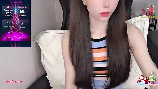 Snapshot of -Alicee- chatting on December 4, 7:17 am -Alicee- online show from December 4, 7:17 am