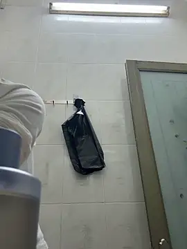 aaaaawhate online show from October 28, 10:30 am