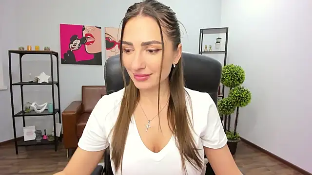 Snapshot of LaraSmelal chatting on November 4, 5:39 am LaraSmelal online show from November 4, 5:39 am