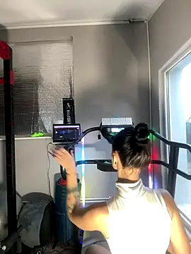 Snapshot of wwwdddccc1 chatting on January 7, 1:57 pm wwwdddccc1 online show from January 7, 1:57 pm